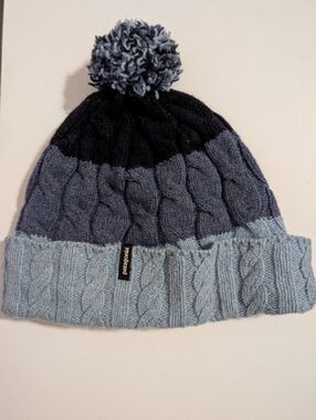 Patagonia Stellar blue Women’s honeycomb knit beanie Womens Patagonia Honeycomb Knit Beanie Pitch Blue NWT | eBay main image 4